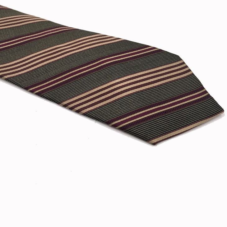 red and white striped tie 