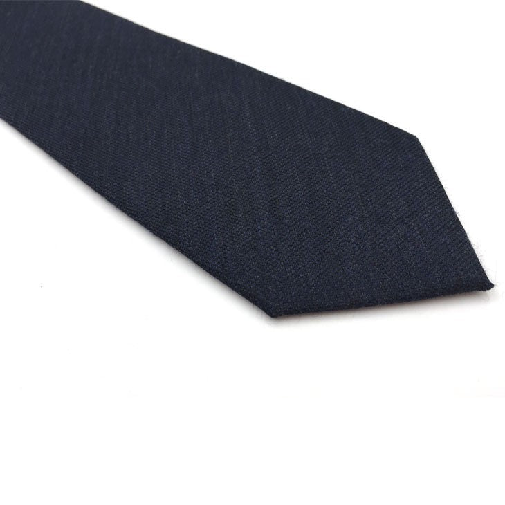 Cravatta in seta e lana blu navy